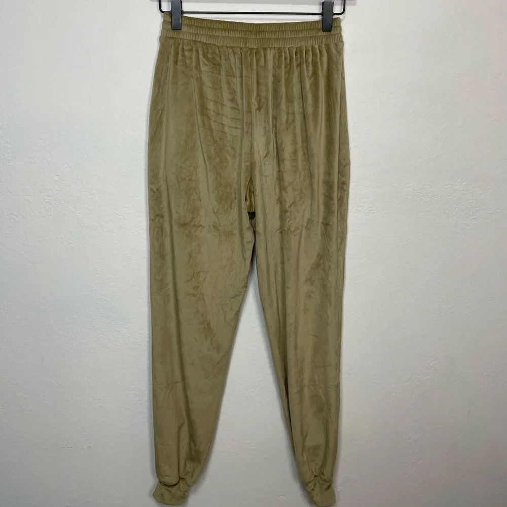 Skims Velour Joggers Gold - Picture 5 of 14